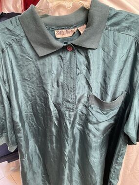 Vintage Kelly Harpe silk polo shirt short-sleeved, collared with chest pocket.
